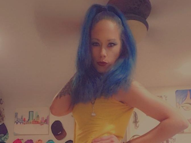 Mommamiax88 profilbild på webbkameramodell 
