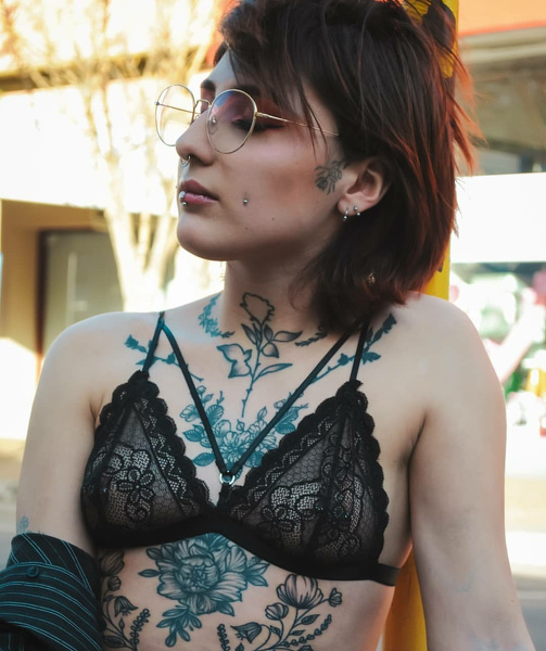 Performer Caio Photo 3