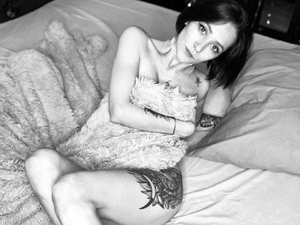 Foto de perfil de modelo de webcam de vnllyugourt