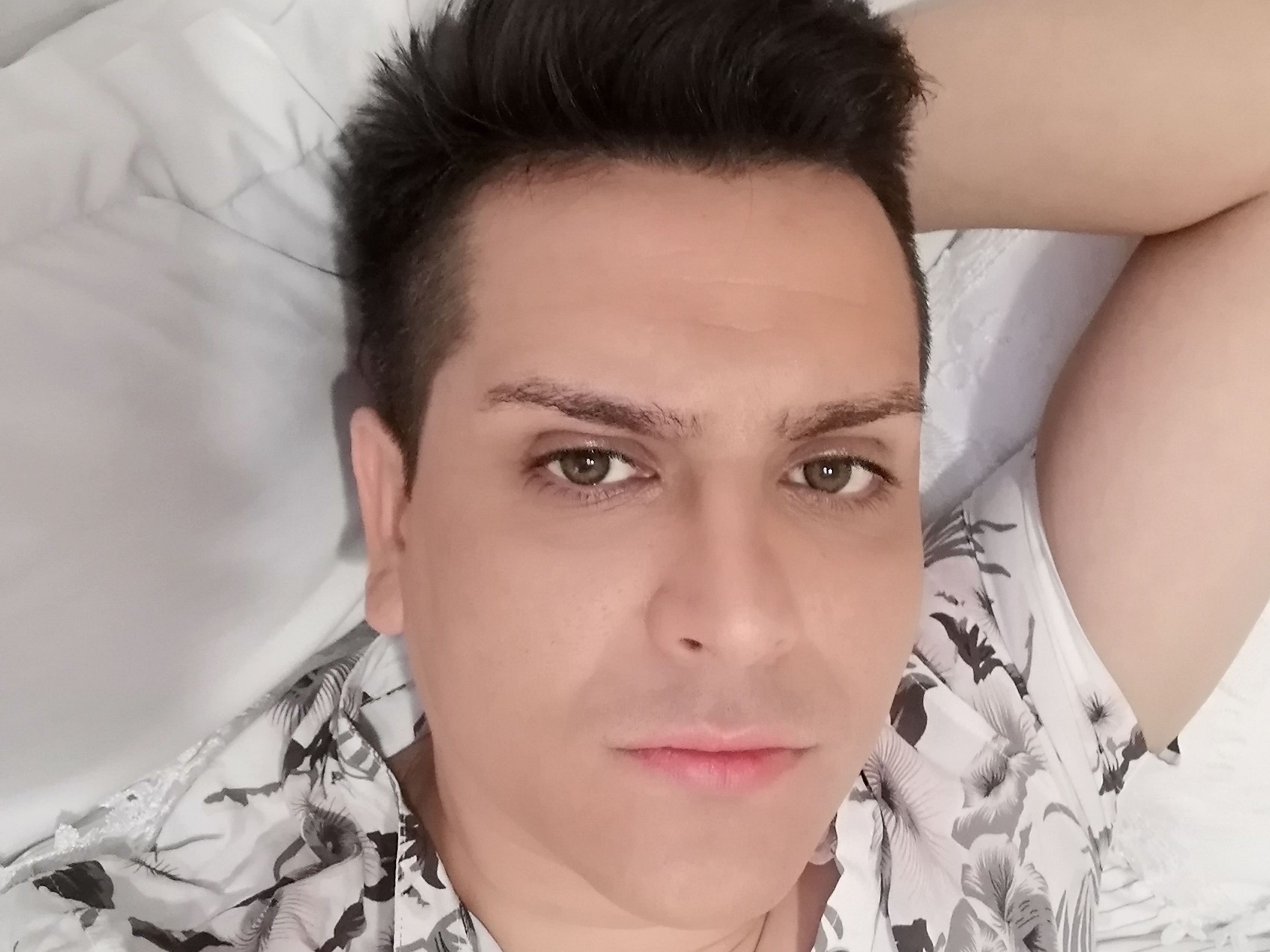 DELFY cam model profile picture 