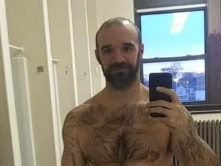 Image de profil du modèle de webcam Longone420