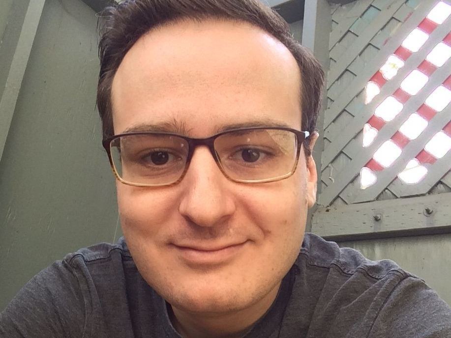 Quarantino immagine del profilo del modello di cam