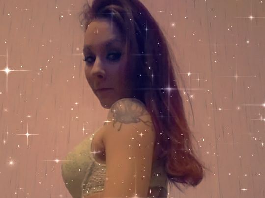 SinfullySin immagine del profilo del modello di cam