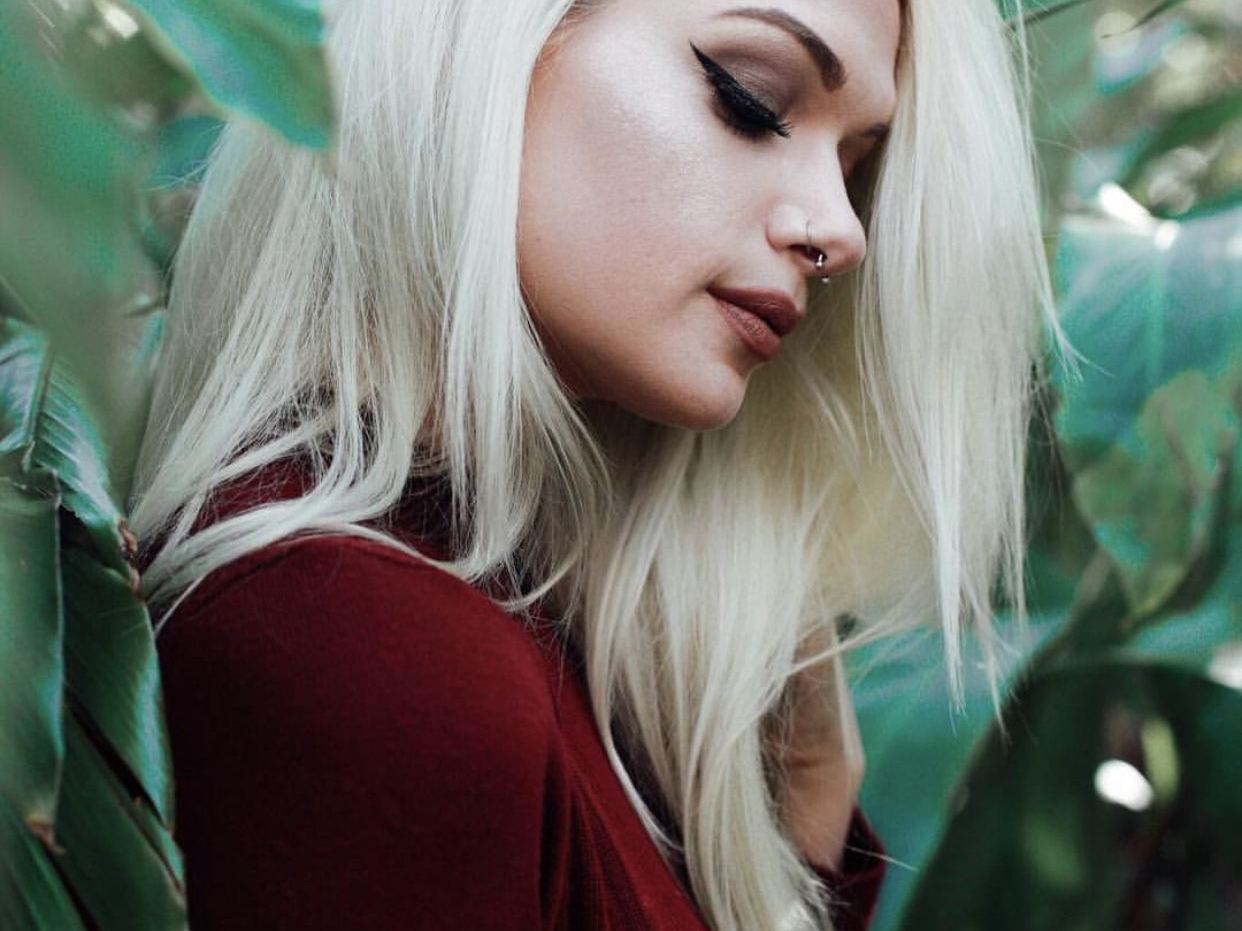 Image de profil du modèle de webcam Laura_Rhodes