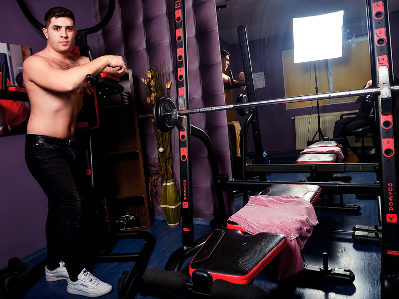 Performer AlexEvans Photo 8