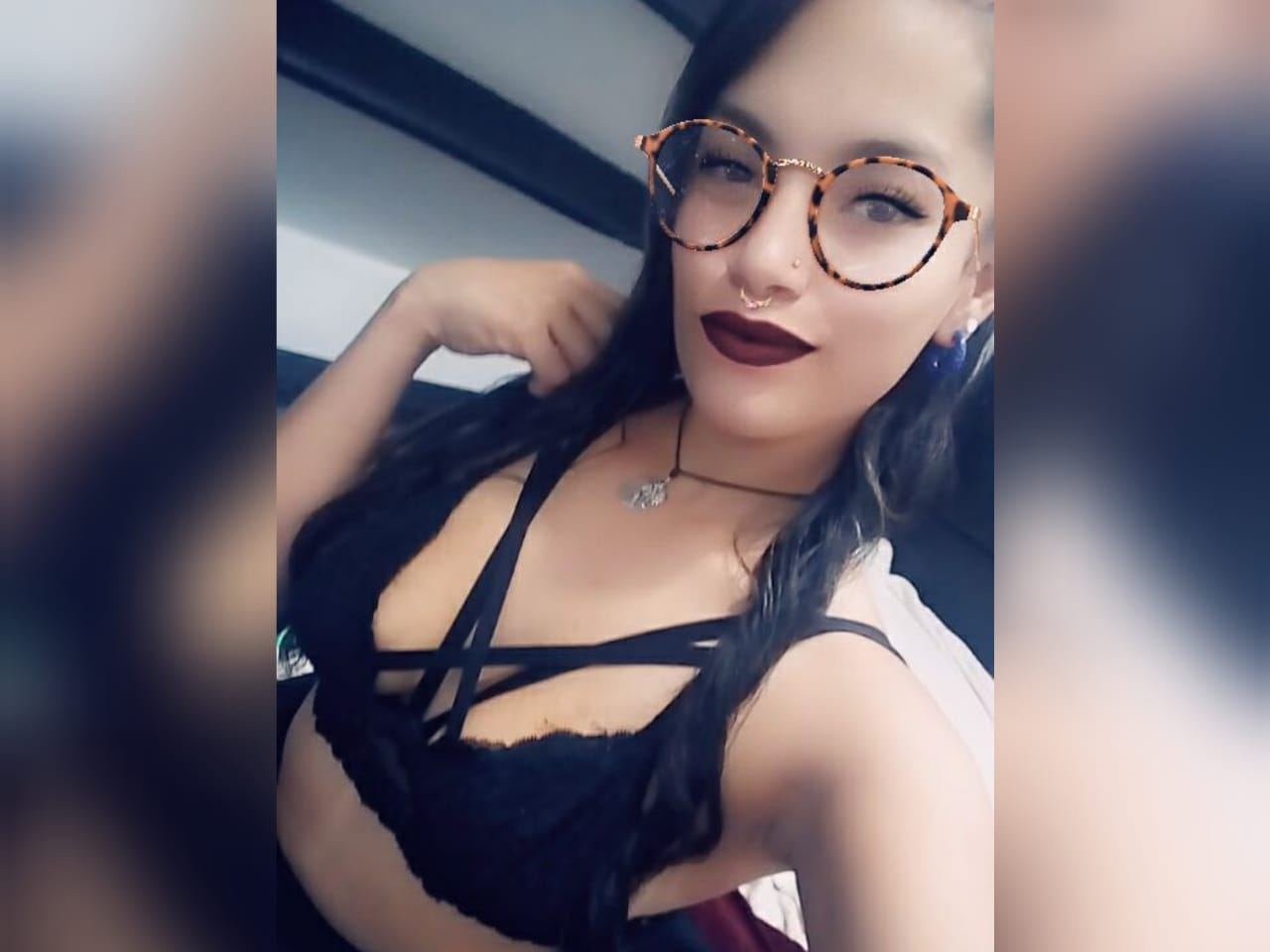 Imagen de perfil de modelo de cámara web de danidaniel