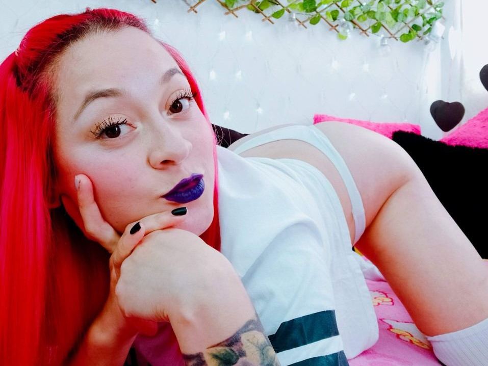 Foto de perfil de modelo de webcam de MIIIAA 