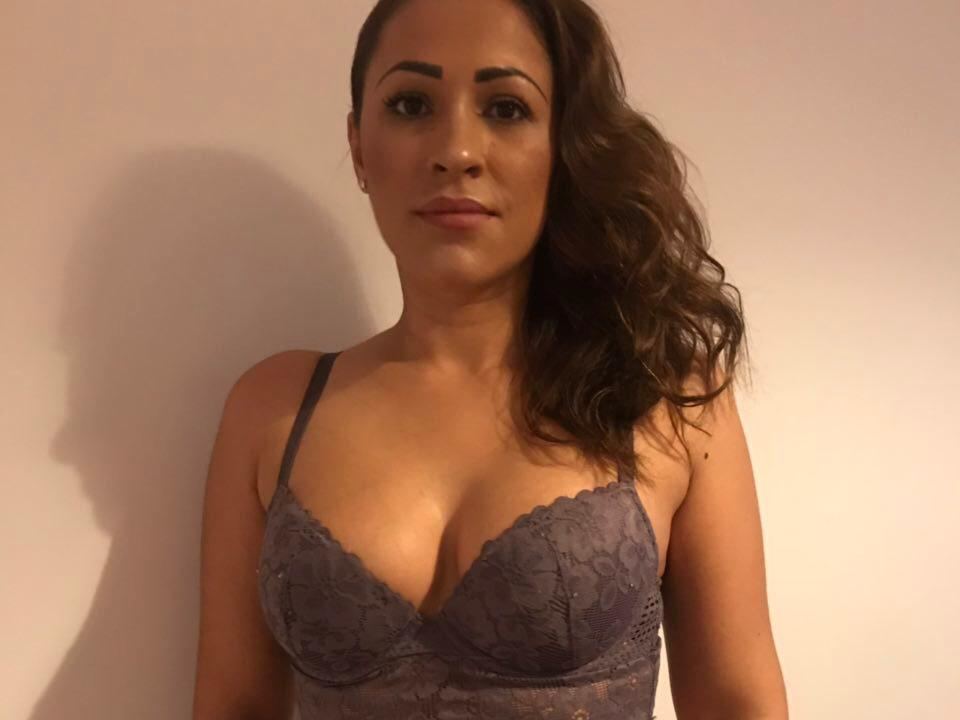 Imagen de perfil de modelo de cámara web de MissLorra