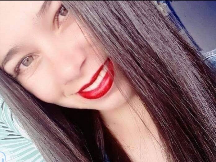 Foto de perfil de modelo de webcam de Rossehots 