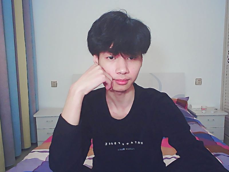 Image de profil du modèle de webcam Aaron813
