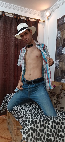 Performer JeffHot Photo 4