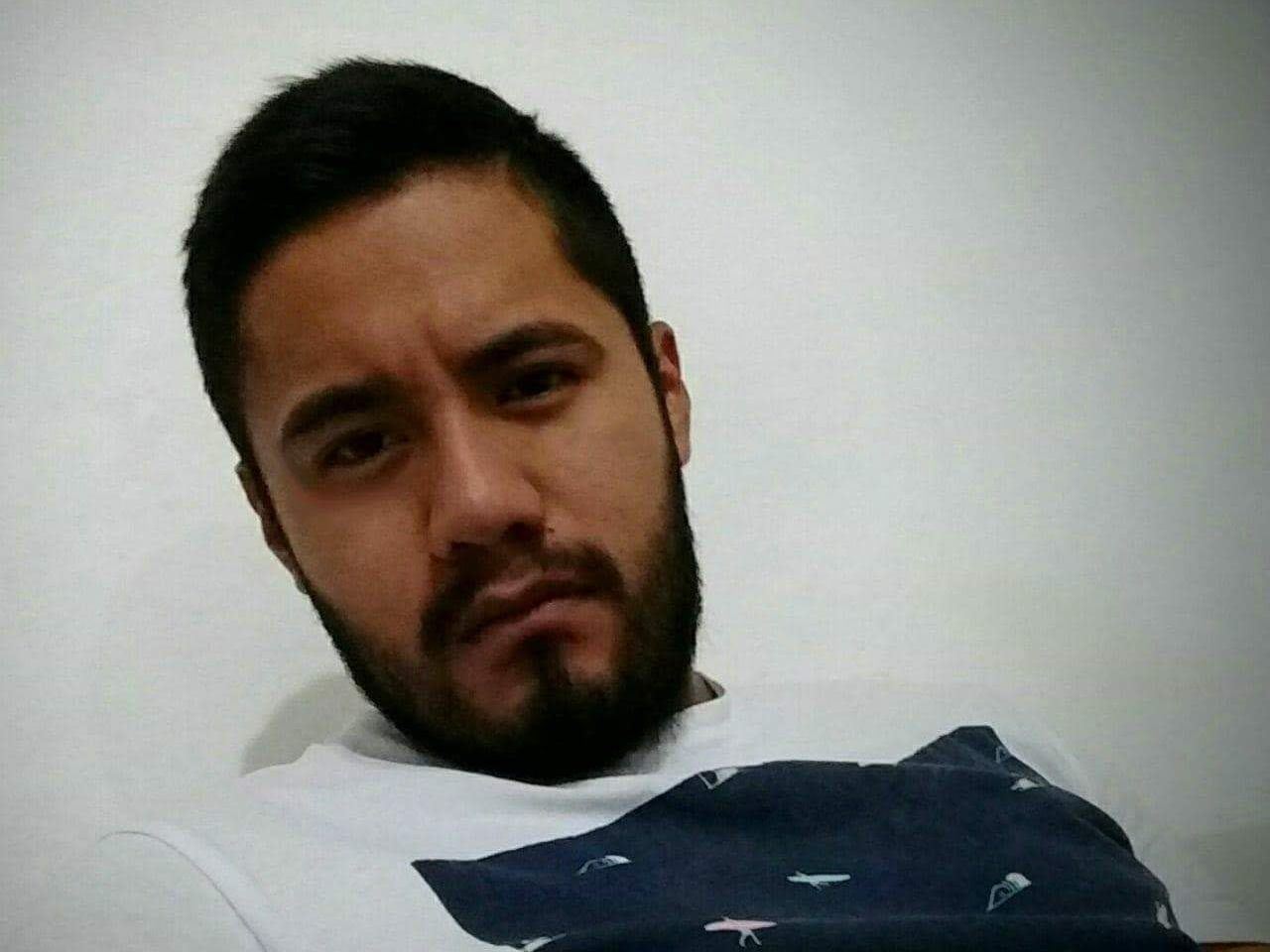 Image de profil du modèle de webcam HectorOrtega97