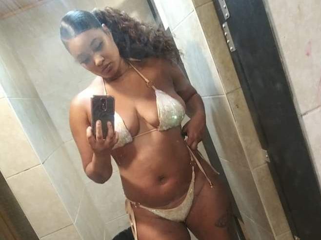 IndiaRayne813 immagine del profilo del modello di cam