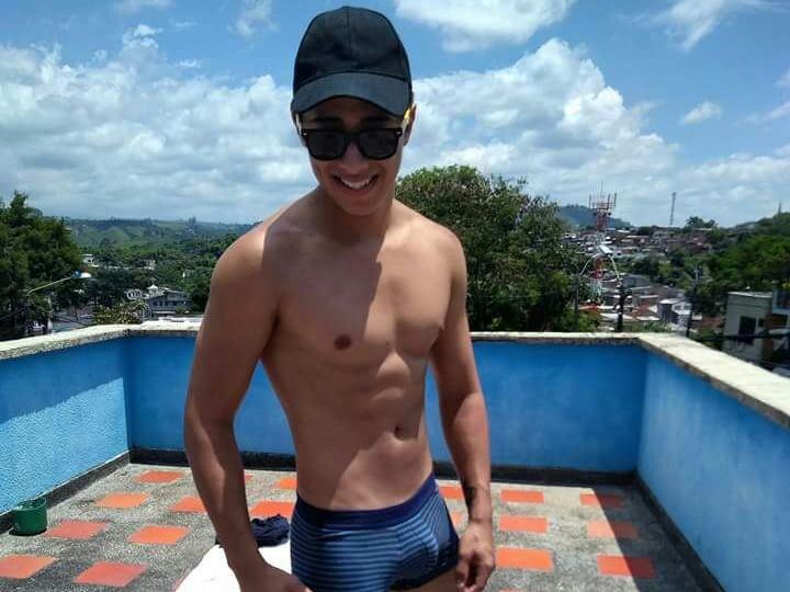 Image de profil du modèle de webcam SAM_ROSSI