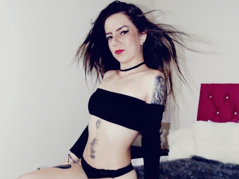 Danger_martina profilbild på webbkameramodell 