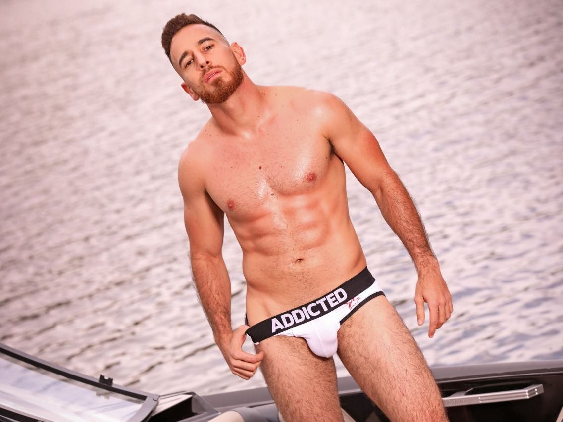 Adam_Copeer cam model profile picture 