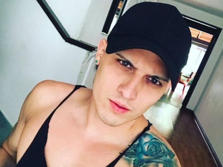 Imagen de perfil de modelo de cámara web de Jamess_Fox