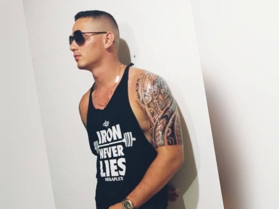 Profilbilde av MilanThonson webkamera modell