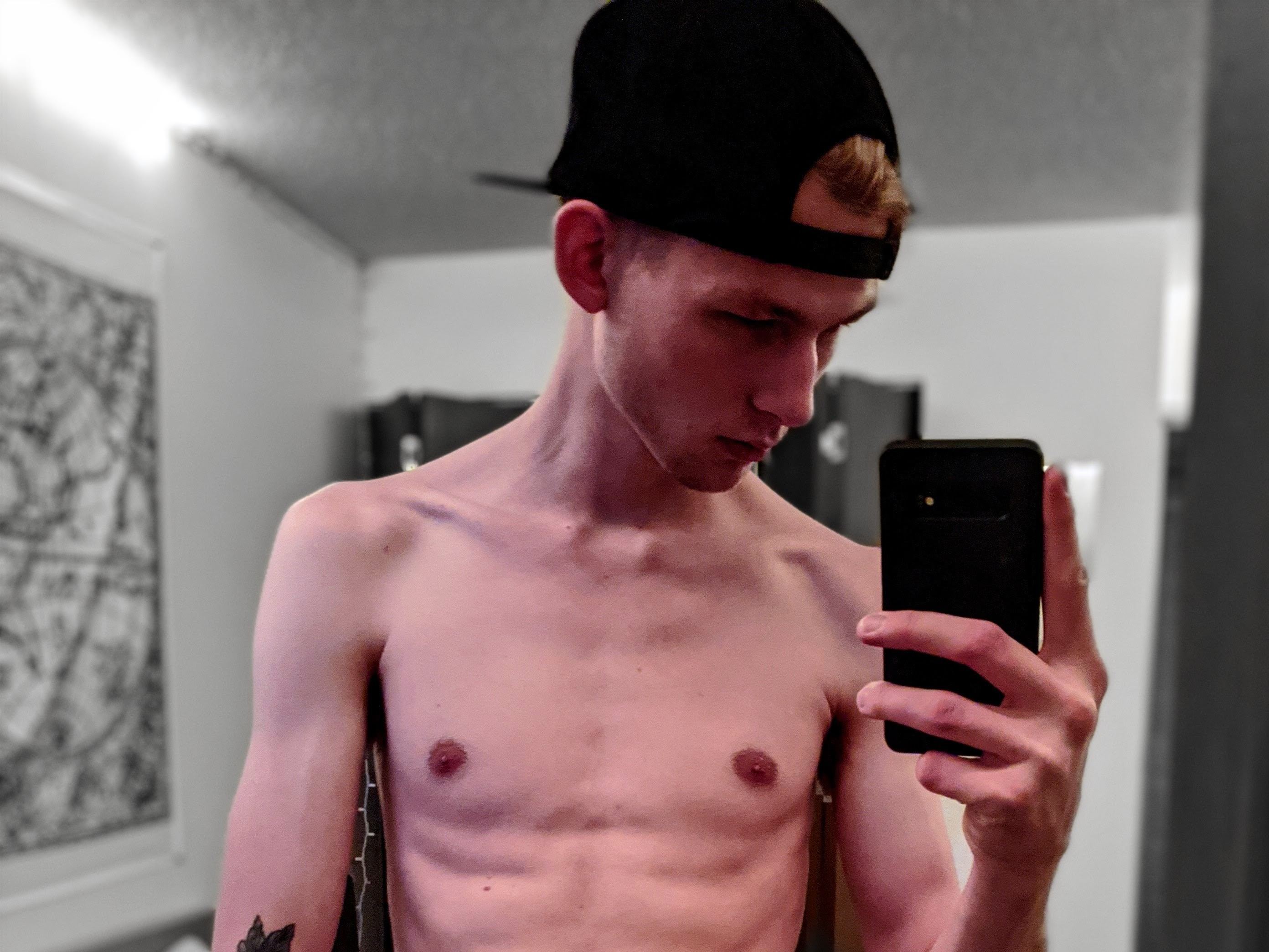 Image de profil du modèle de webcam DatWhiteBoiGav