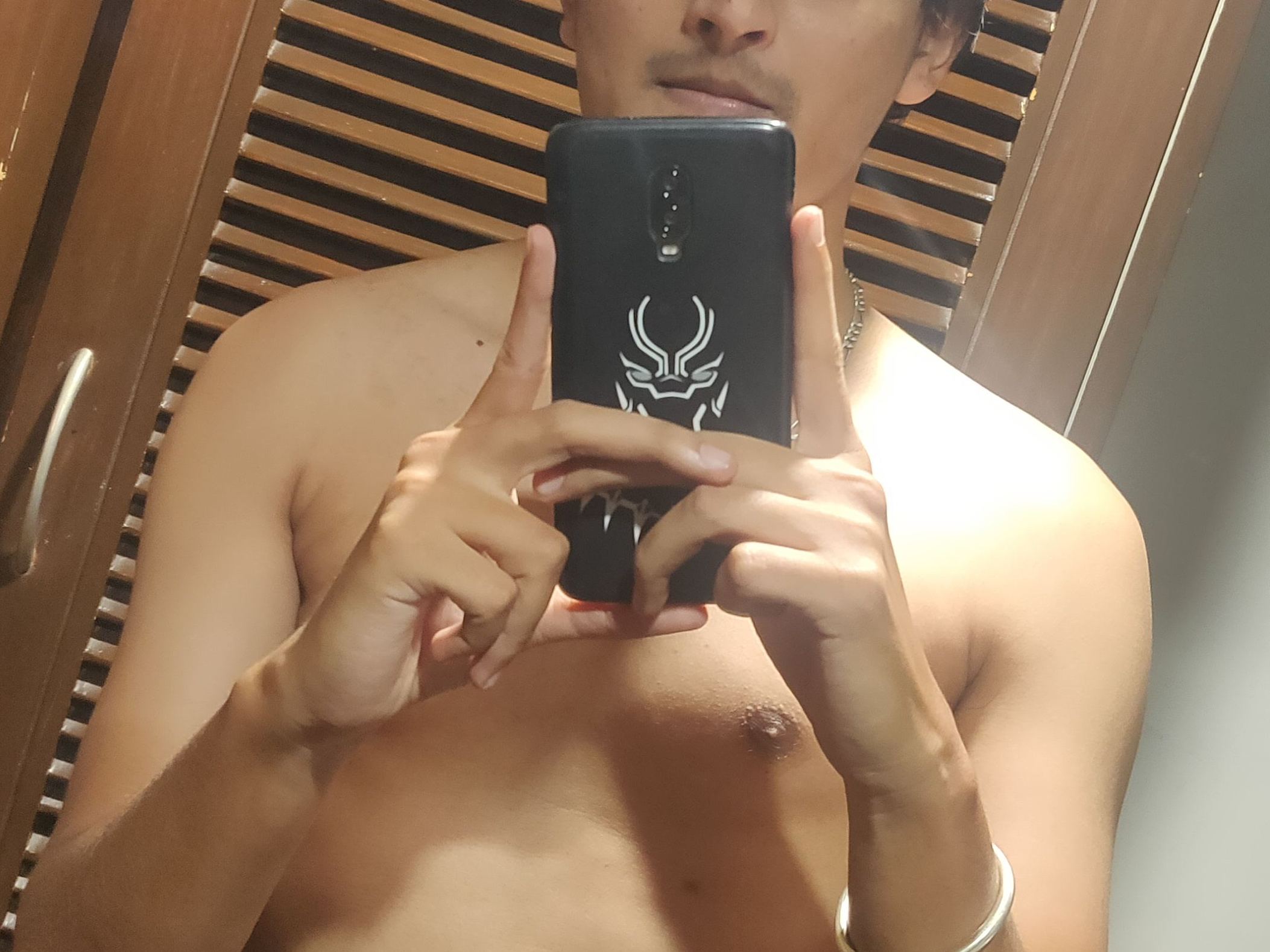 Imagen de perfil de modelo de cámara web de KKActs