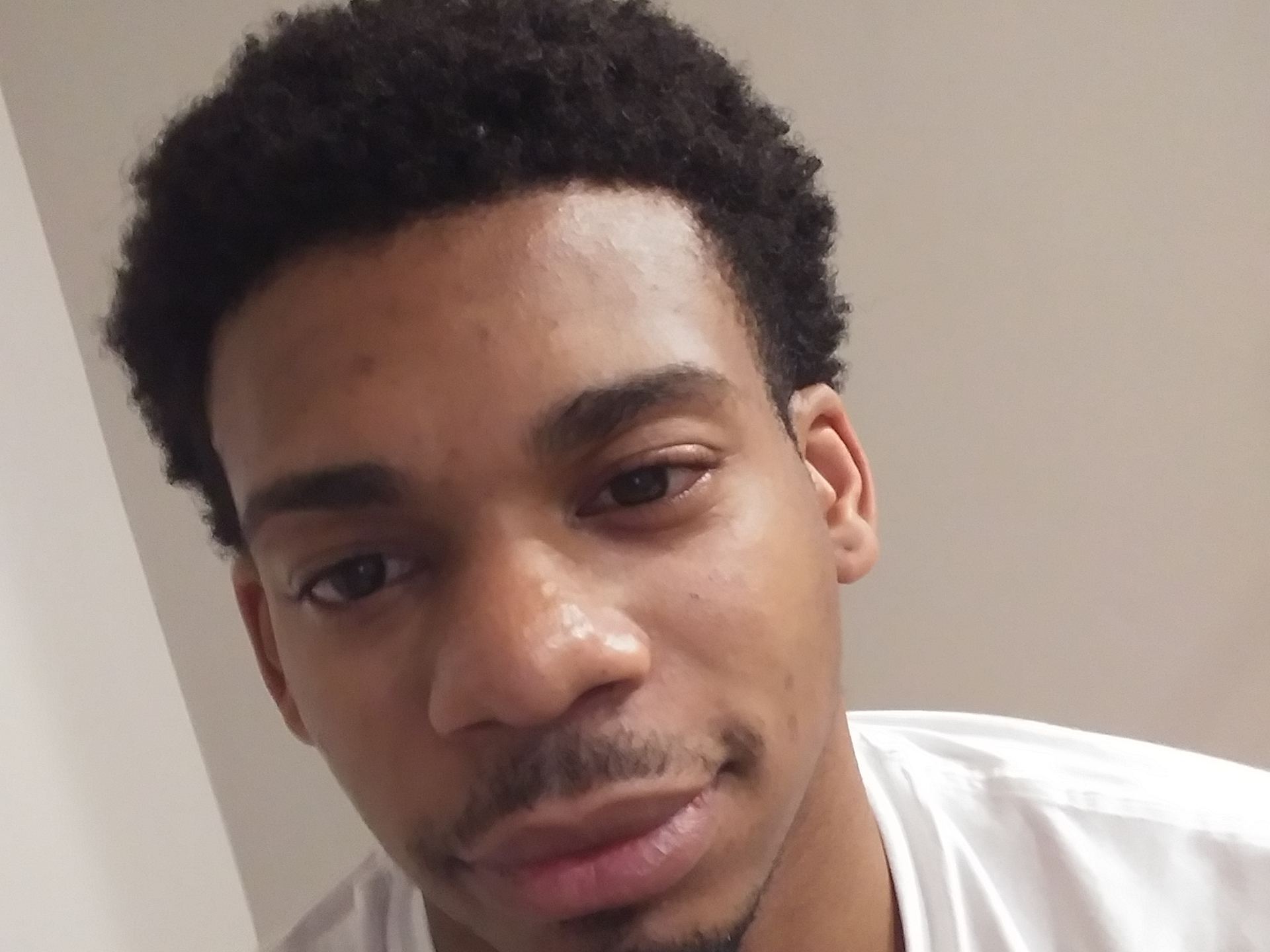 Foto de perfil de modelo de webcam de Vlong 