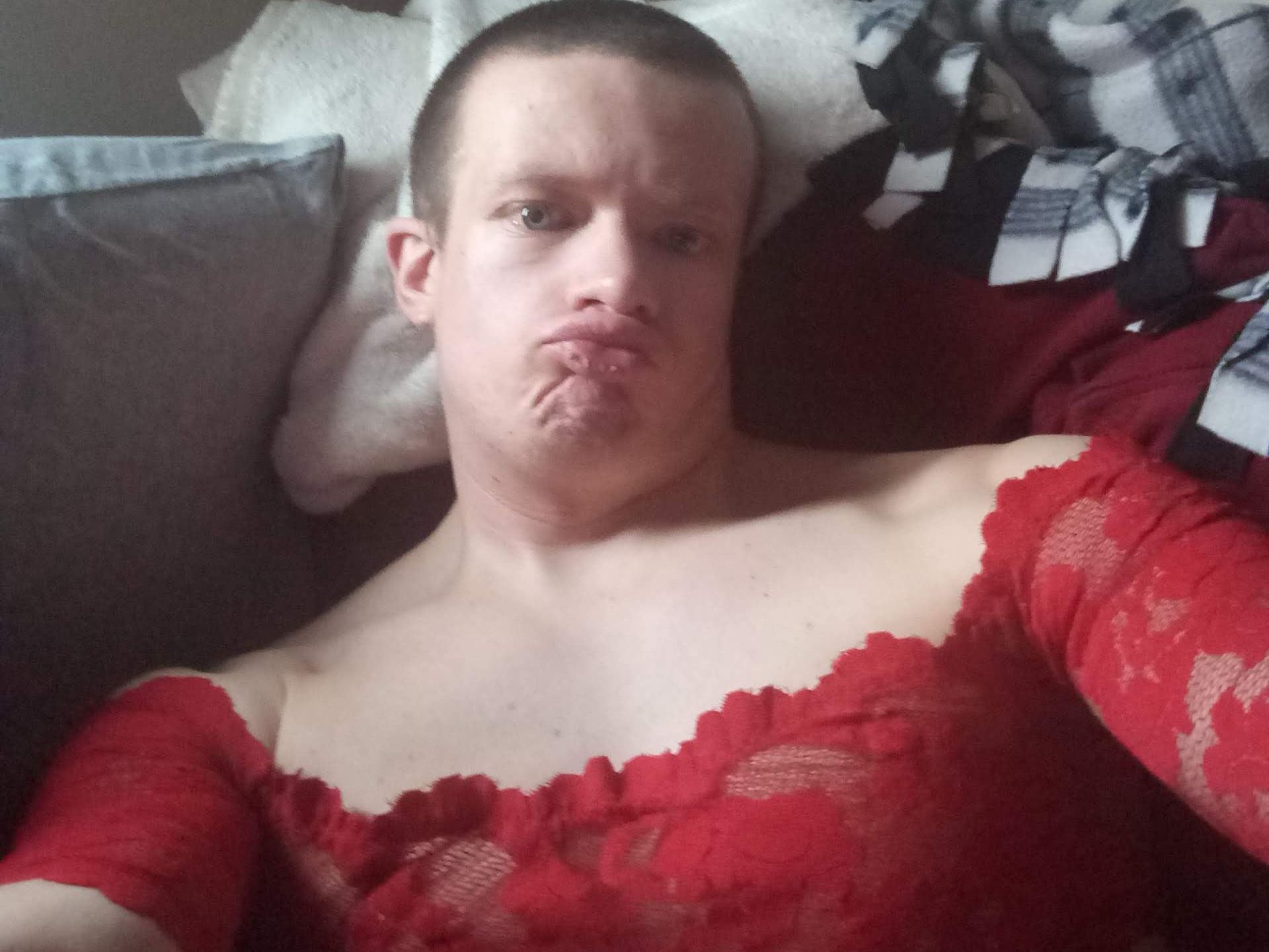 Bttmboi541 cam model profile picture 