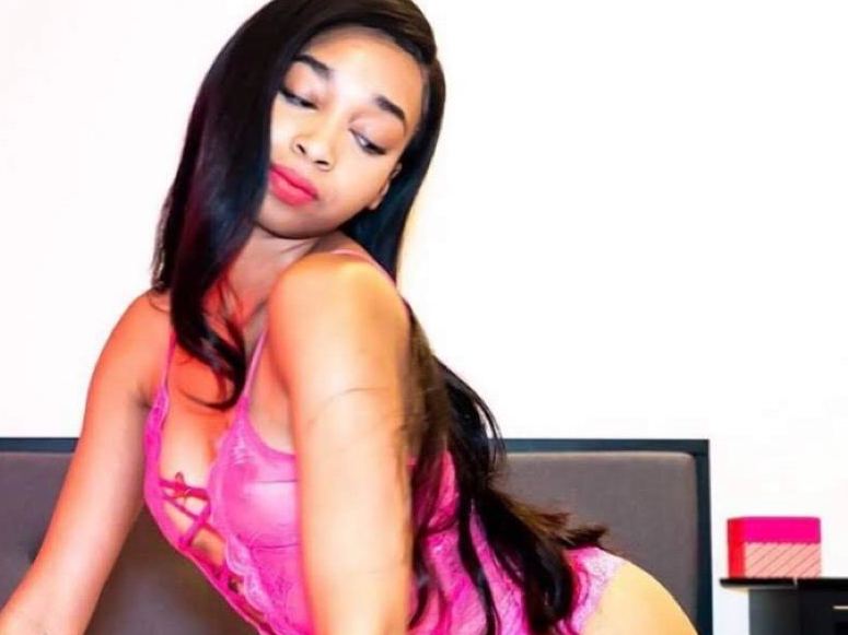 IslandBunnyy immagine del profilo del modello di cam