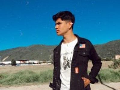 johan_roy Profilbild des Cam-Modells 