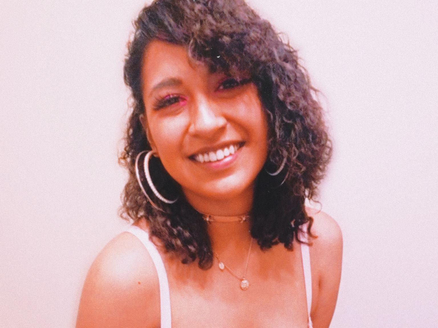 drlnavii cam model profile picture 
