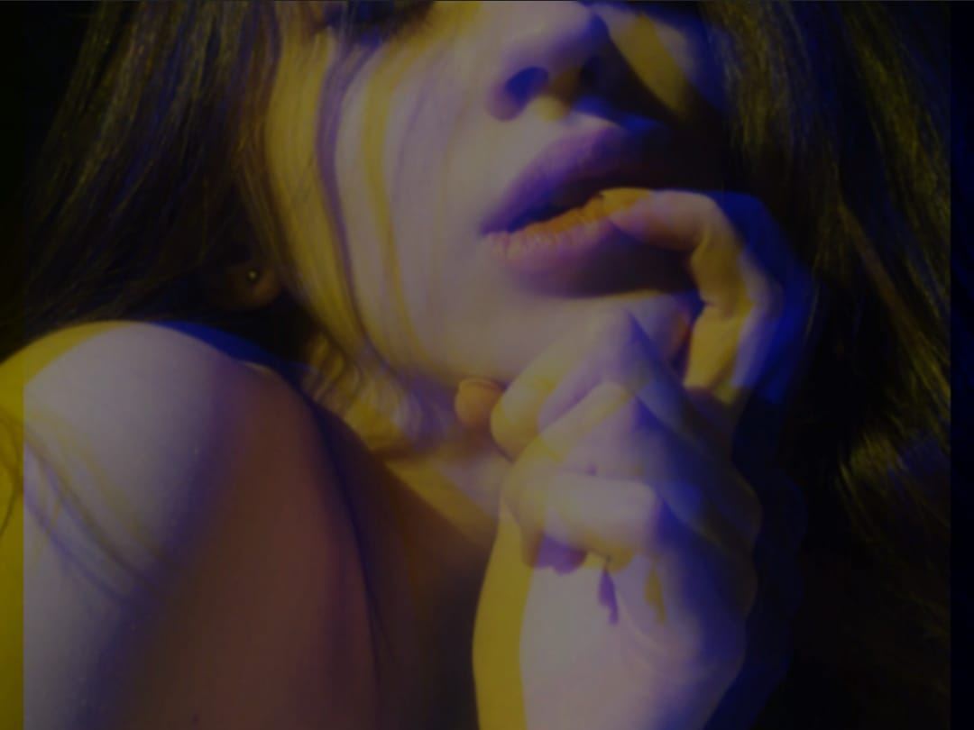 ali_white immagine del profilo del modello di cam