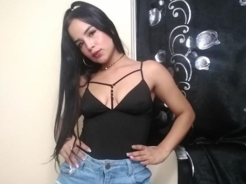 Foto de perfil de modelo de webcam de Melinna_24 