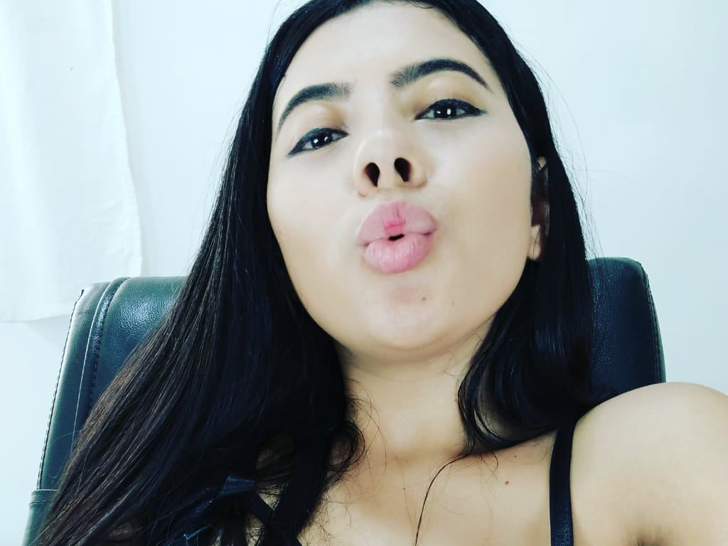 Angely_milk profielfoto van cam model 