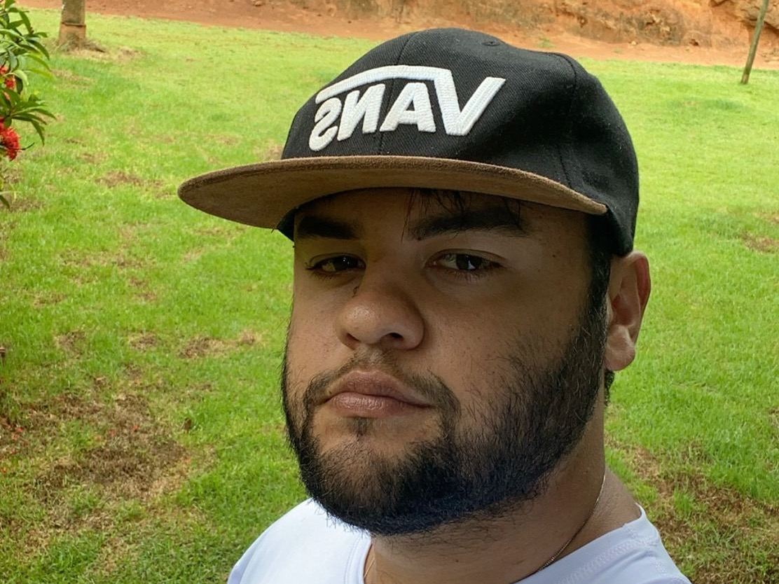 Imagen de perfil de modelo de cámara web de Brazilian69
