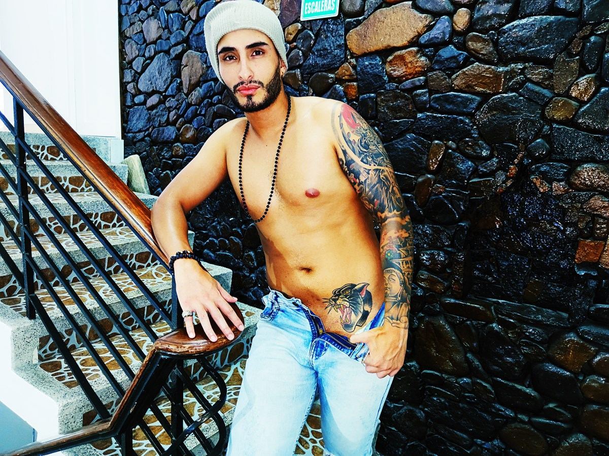 Image de profil du modèle de webcam TIMOTHY_SUNN