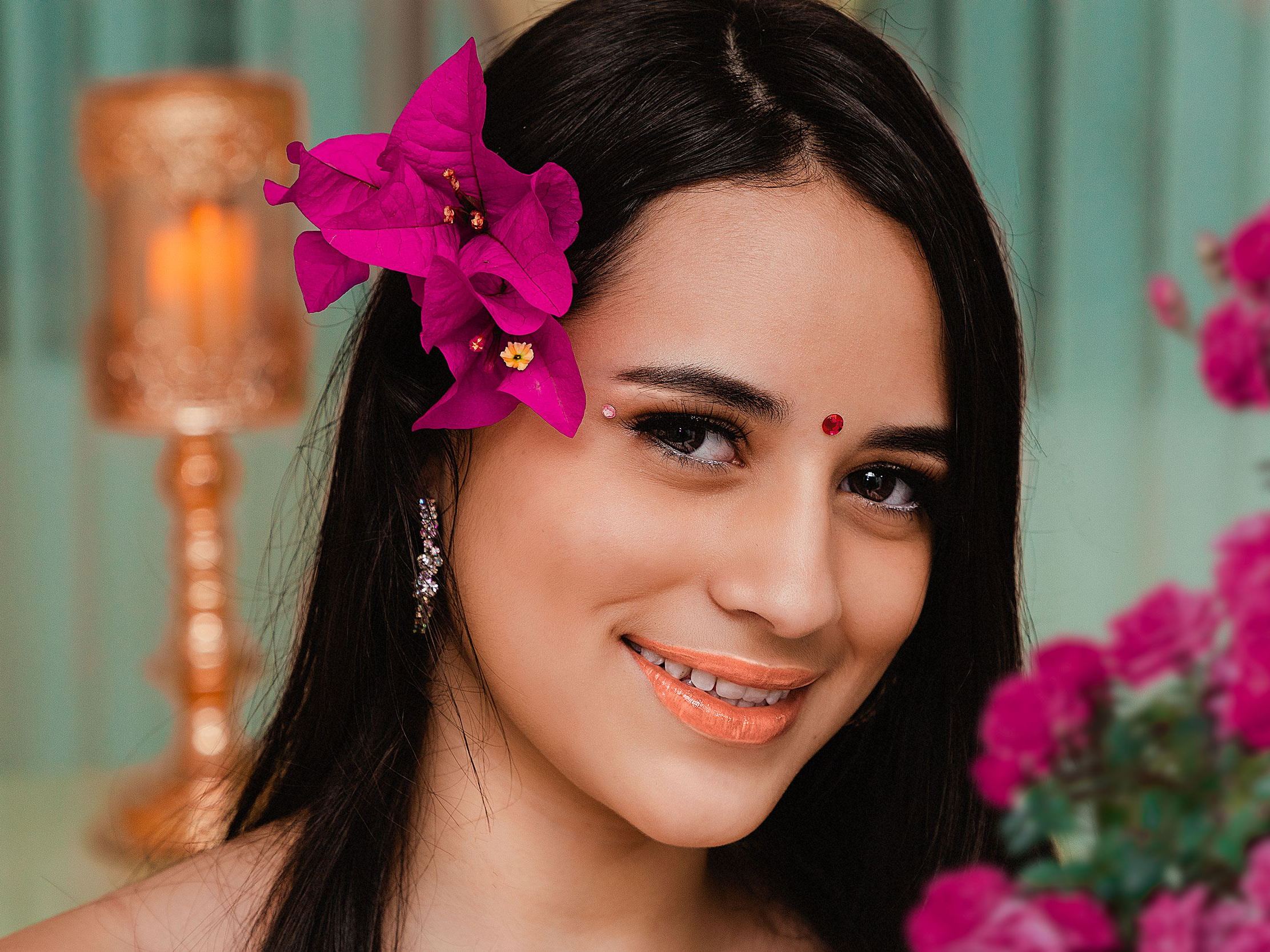SarahBrook Profilbild des Cam-Modells 