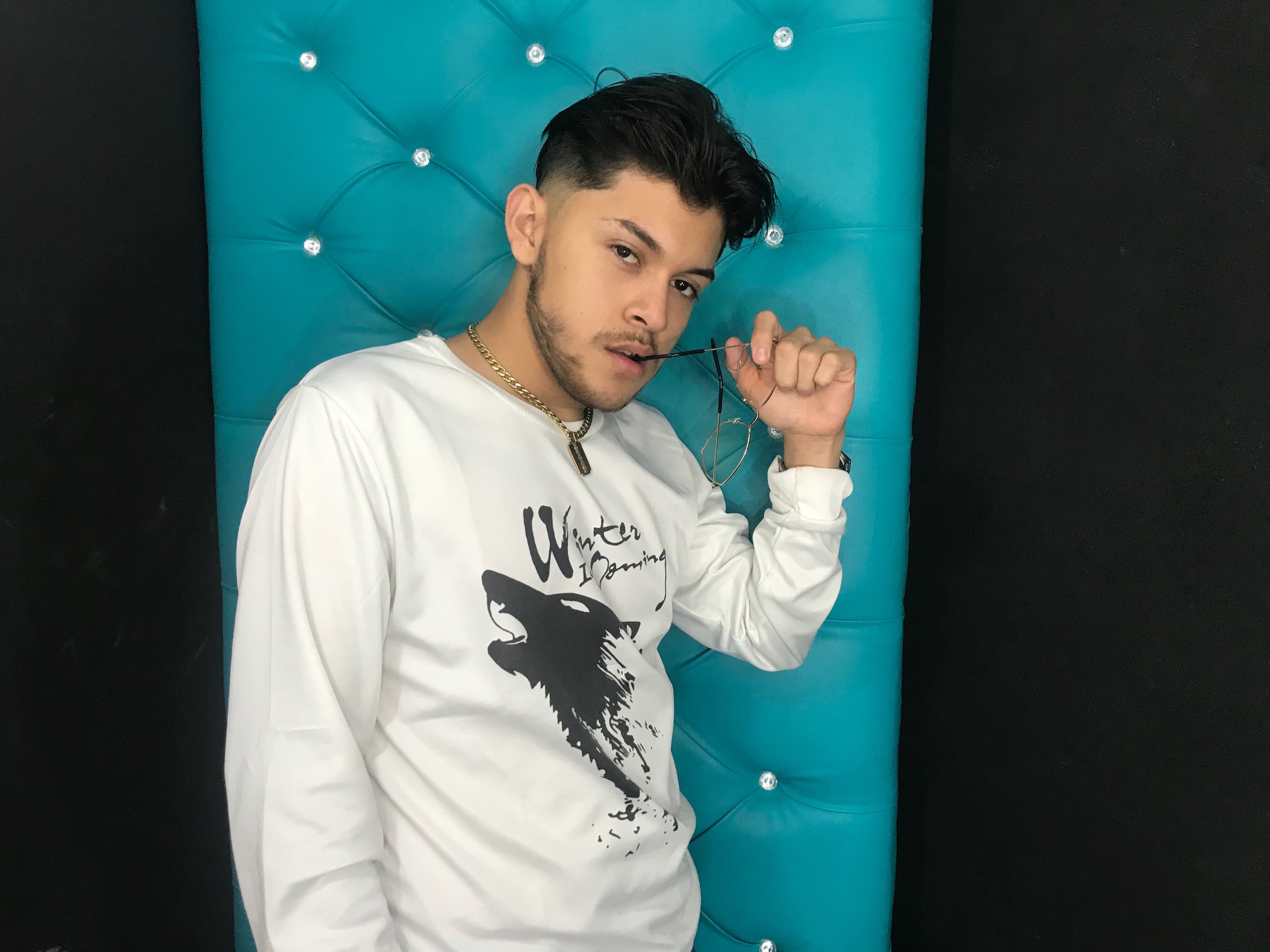 JoshiZed Profilbild des Cam-Modells 