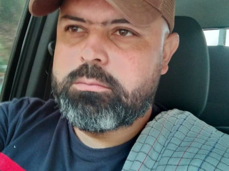 brettcolt cam model profile picture 