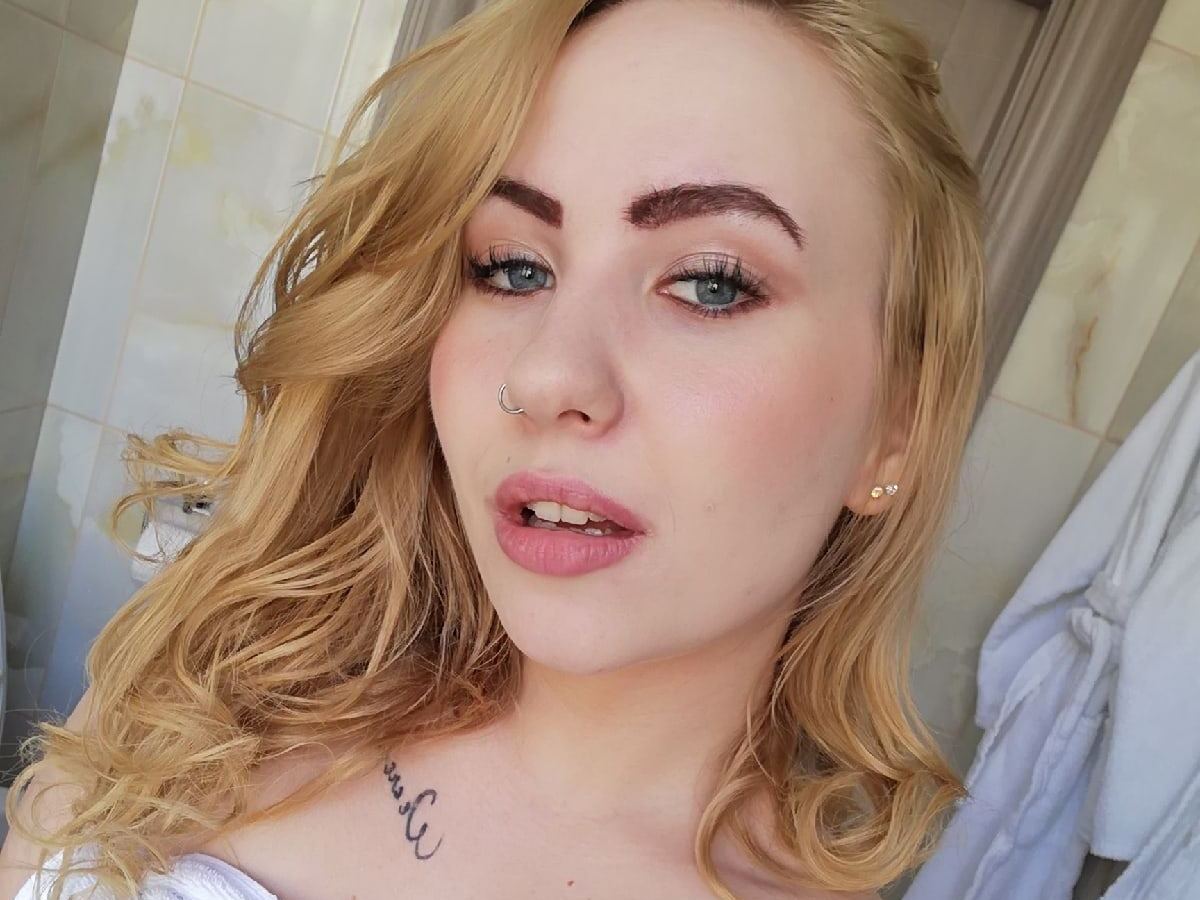 Image de profil du modèle de webcam ohmystars