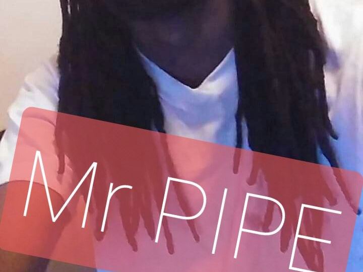 MrPipebbc profilbild på webbkameramodell 