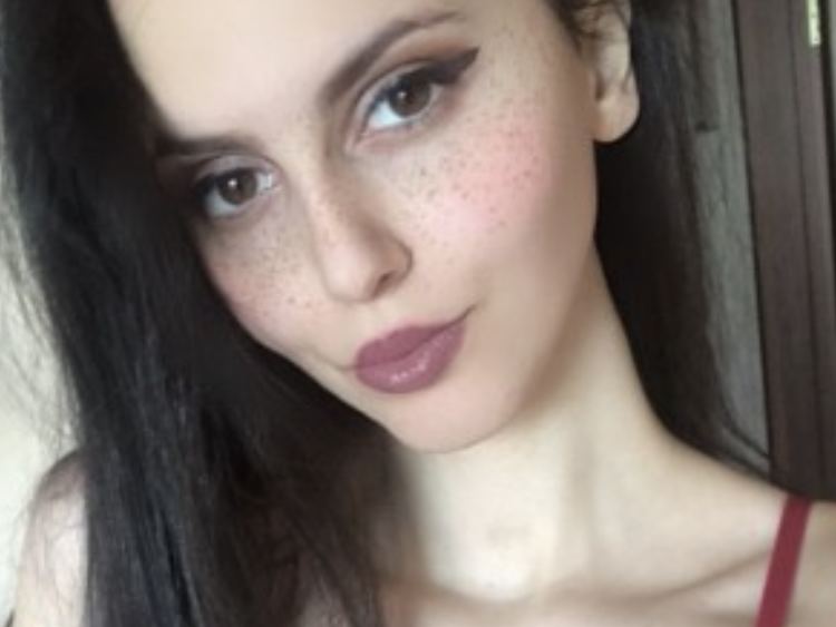 JanetCutie cam model profile picture 