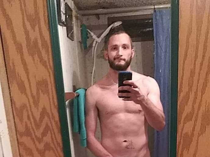 Foto de perfil de modelo de webcam de Pussyeatnmachine50 