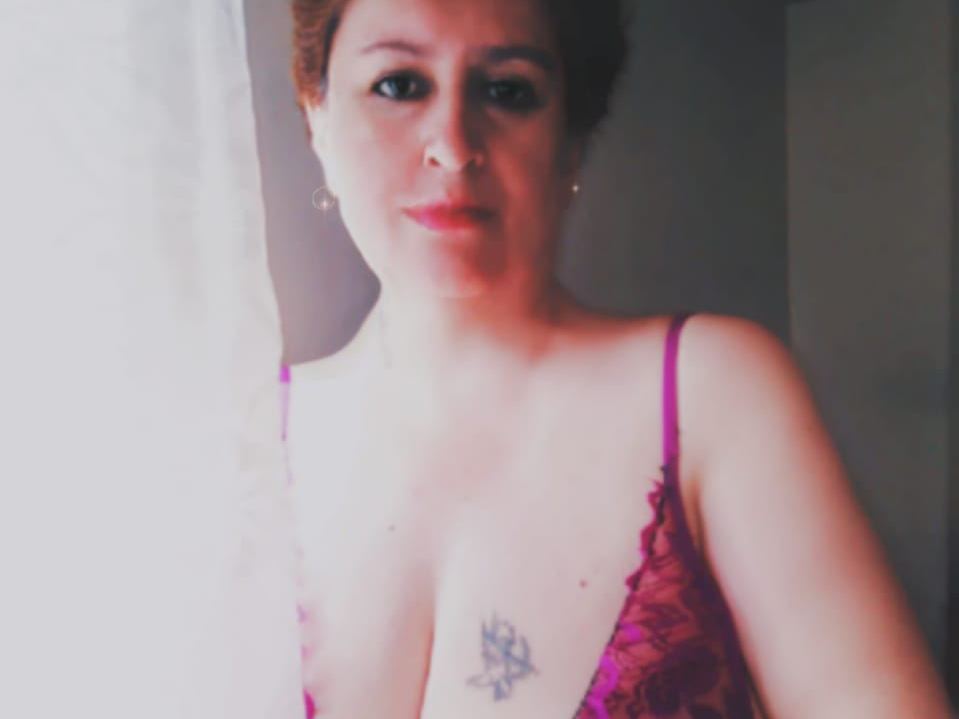 Image de profil du modèle de webcam EvaMaria9