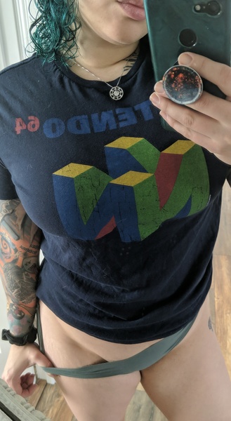 Artista MissHazelAdams Foto 3