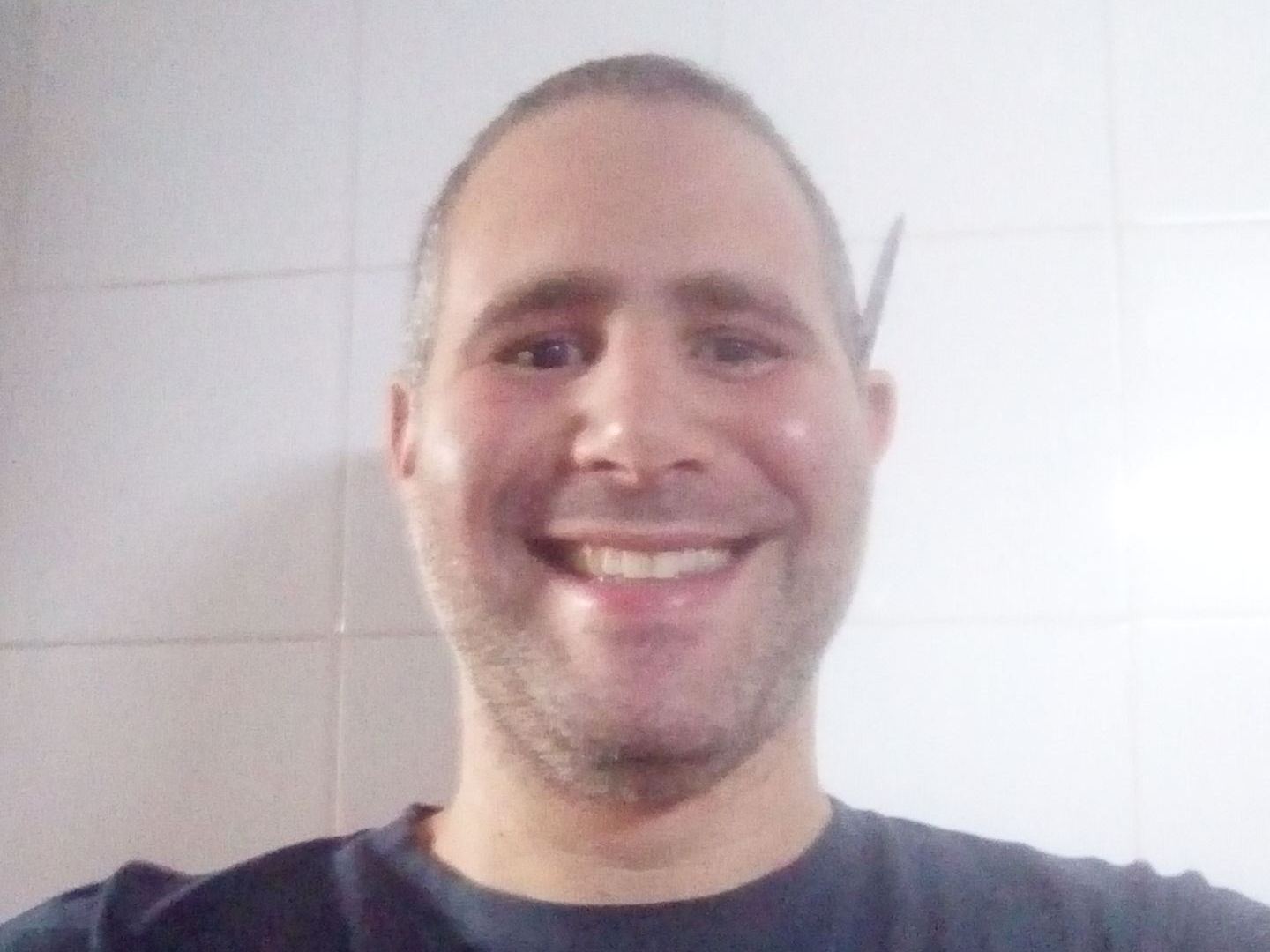 Opendoor profielfoto van cam model 