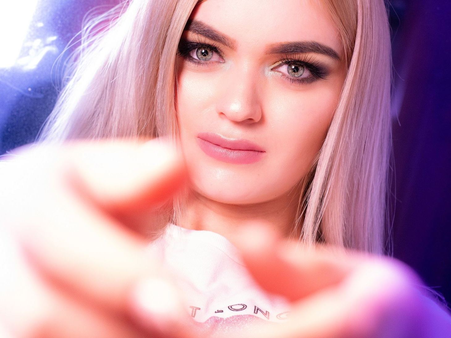 Ivy_Simpson profilbild på webbkameramodell 