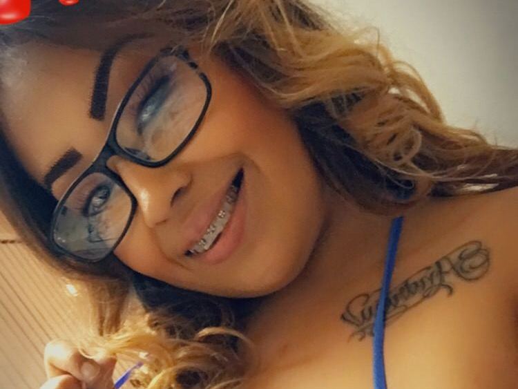 AdelynnXo cam model profile picture 