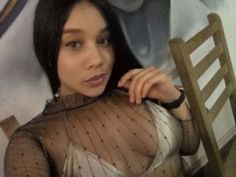 Imagen de perfil de modelo de cámara web de Apriilfoxy