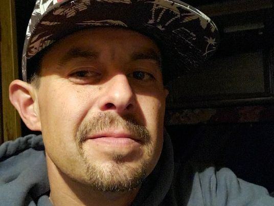 Imagen de perfil de modelo de cámara web de MrPleazer
