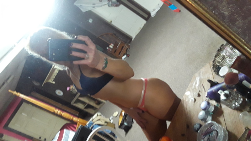 Utøver KristalHottness Bilde 12