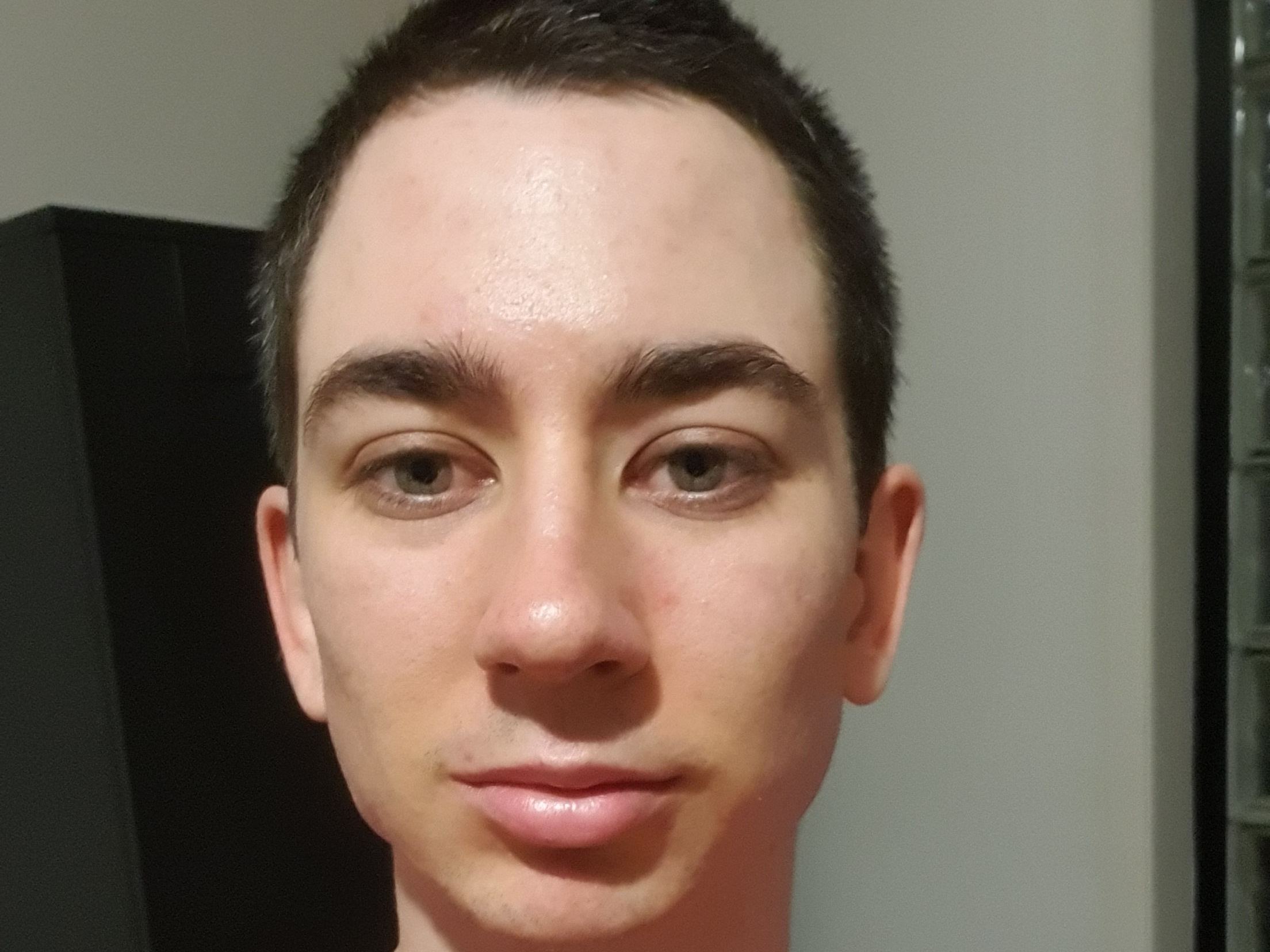 Image de profil du modèle de webcam Neon25
